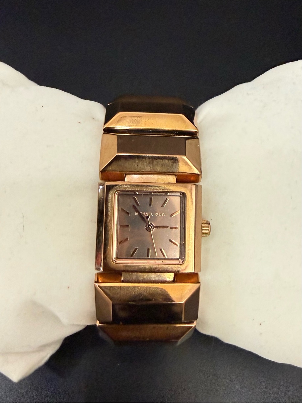 Michael Kors MK 3165 Rose Gold Stainless Steel Pyramid Link Ladies Watch